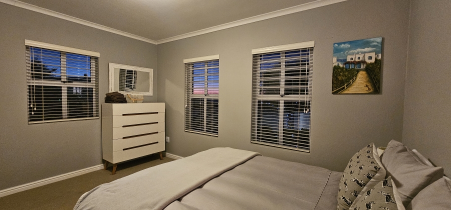 4 Bedroom Property for Sale in Myburgh Park Western Cape